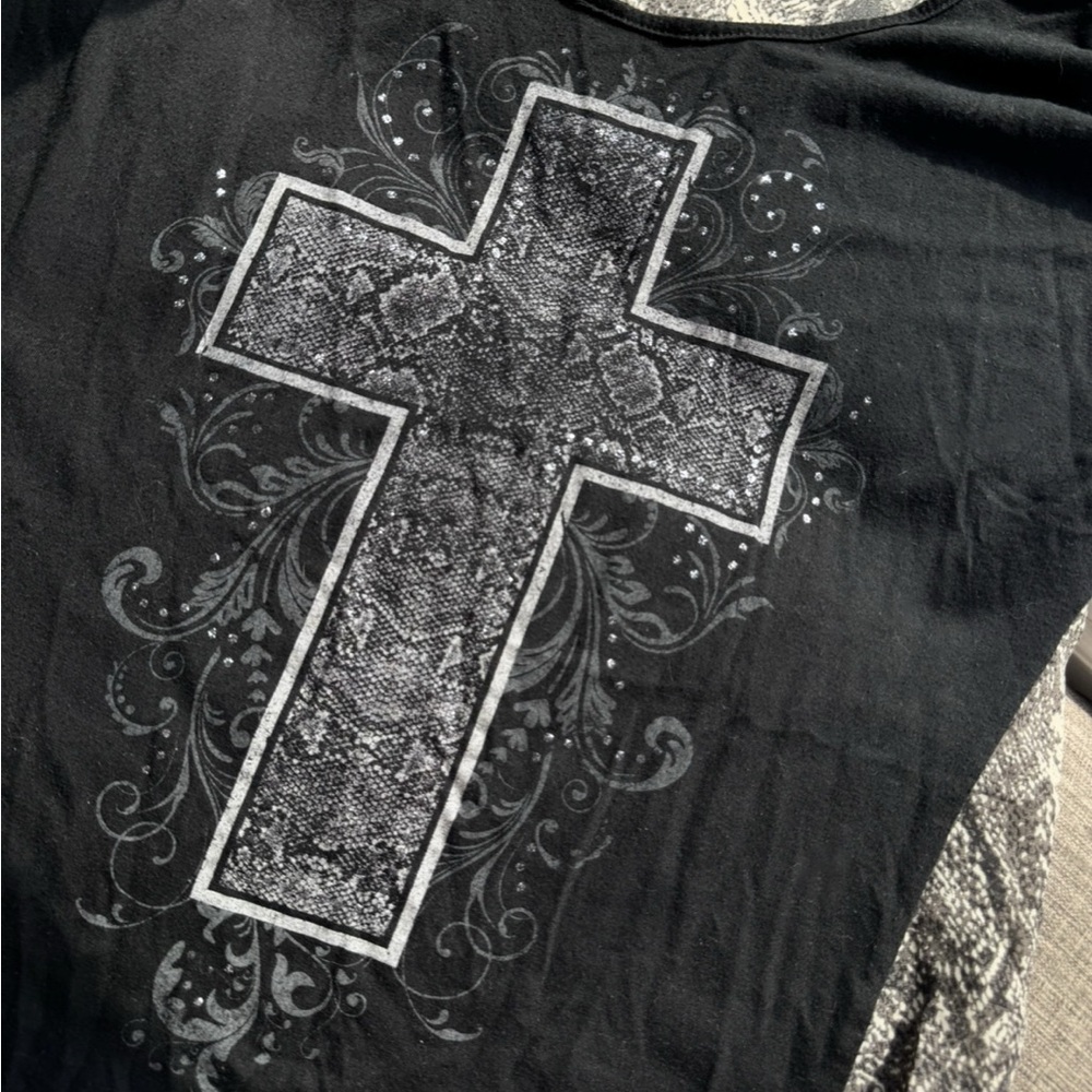 Hybrid‎ Grunge Cross Graphic Top M Snakeskin Print Draped Back Gothic Tee